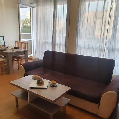 Apartament Dark Purple Sofia